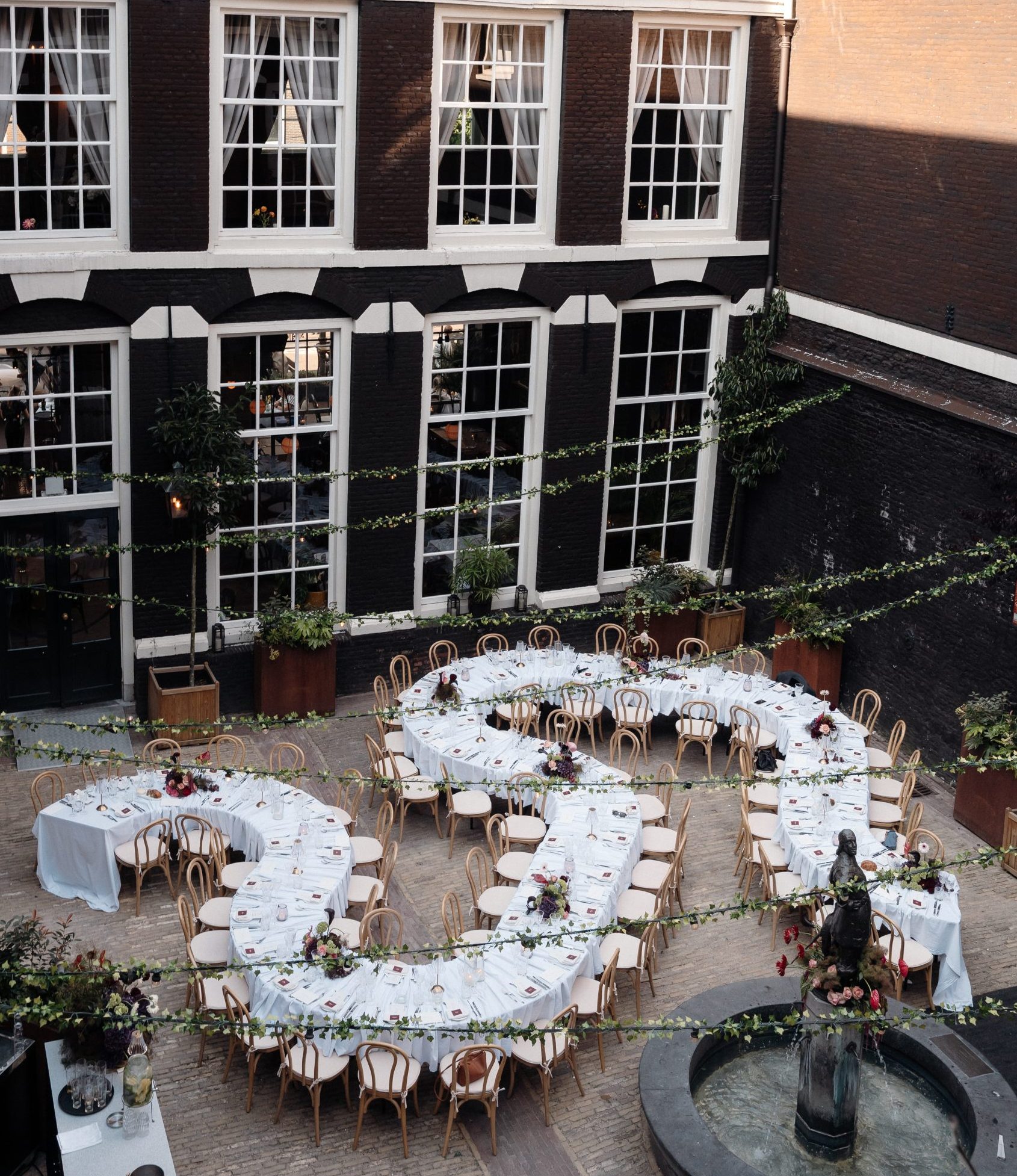 Binnenplaats Amsterdam centrum Het West-Indisch Huis